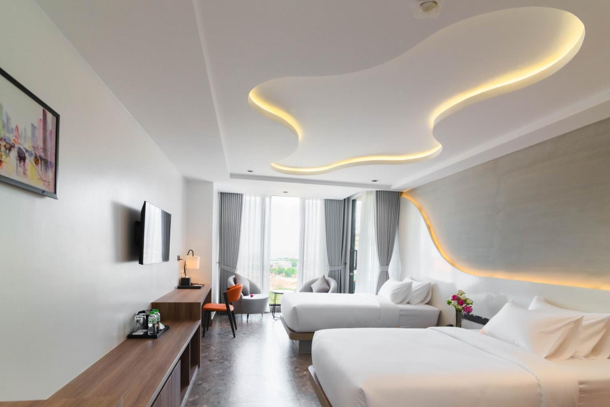 Chaiya Palace Hotel Phnom Penh Ngoại thất bức ảnh