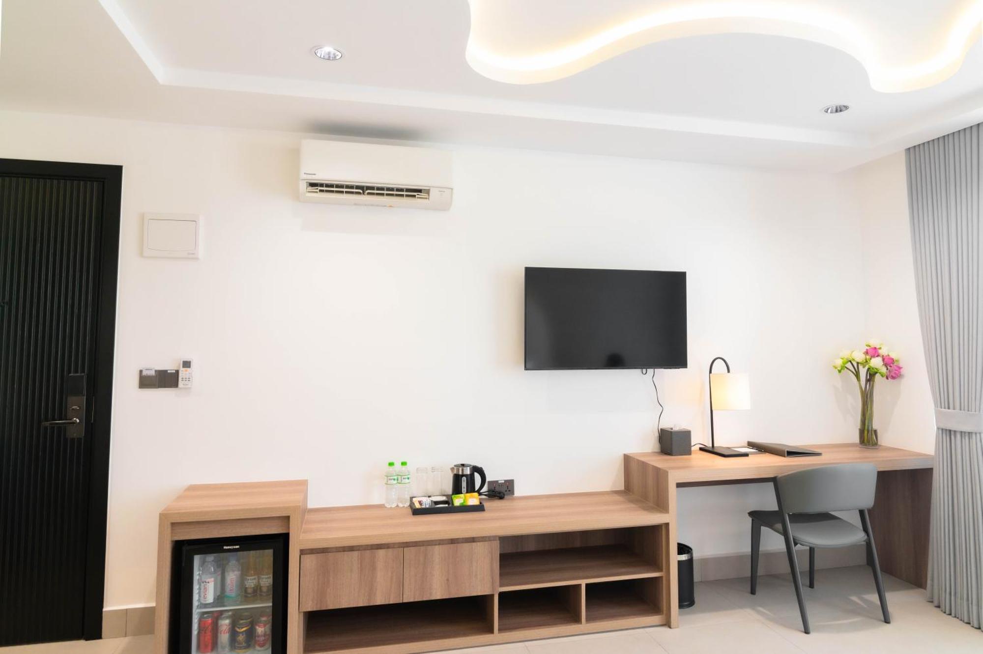 Chaiya Palace Hotel Phnom Penh Ngoại thất bức ảnh