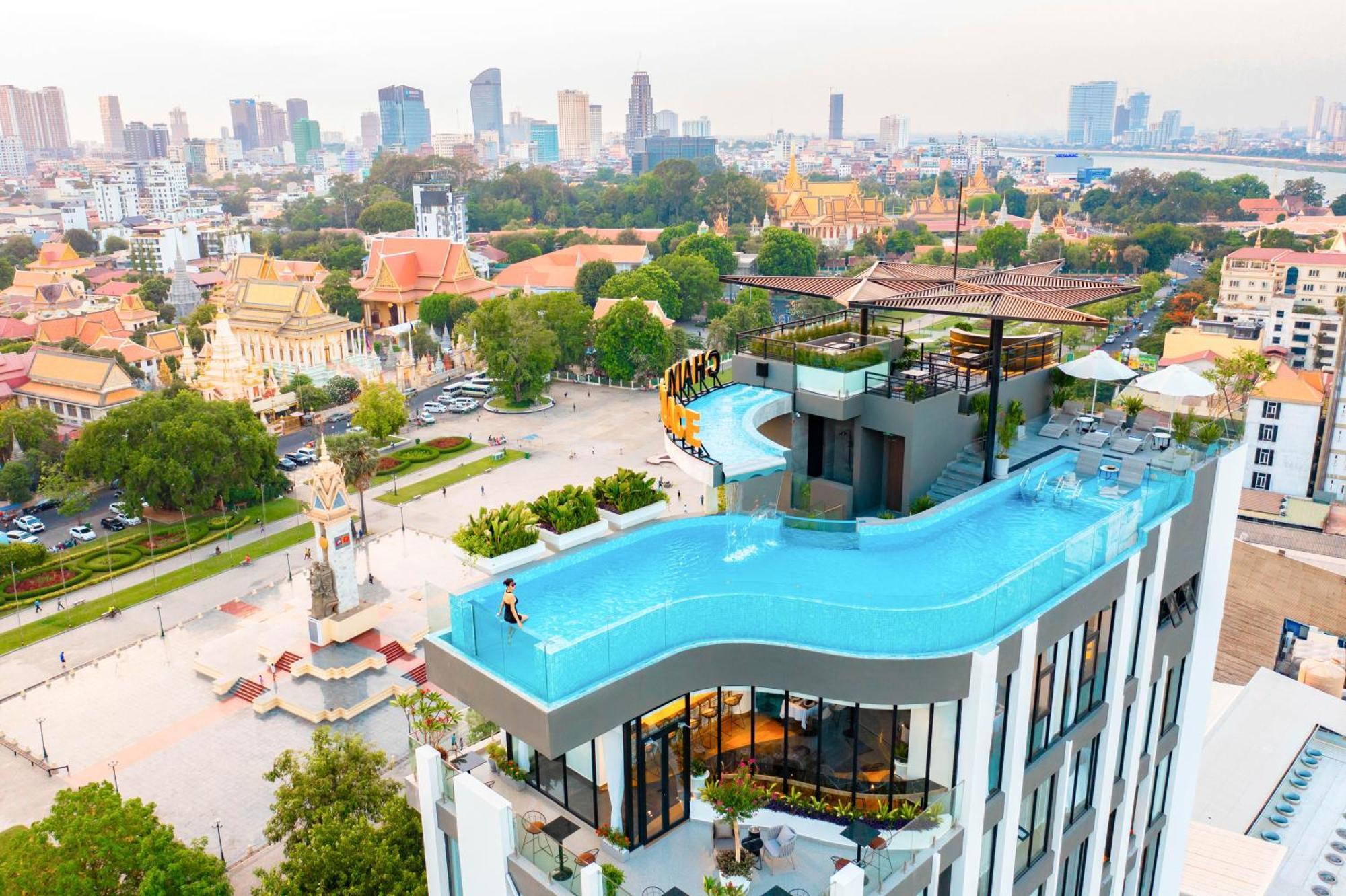 Chaiya Palace Hotel Phnom Penh Ngoại thất bức ảnh